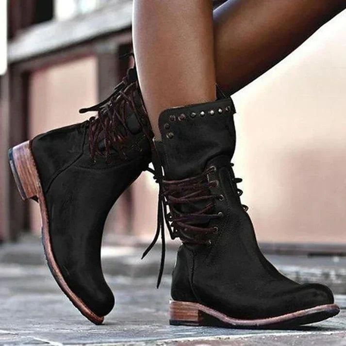 Jatta - stylische lederstiefel mit schnürsenkeln