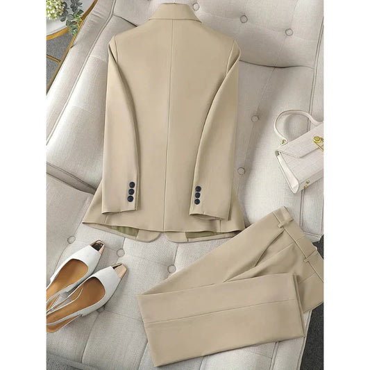 Klassisches damen blazer set mit reverskragen