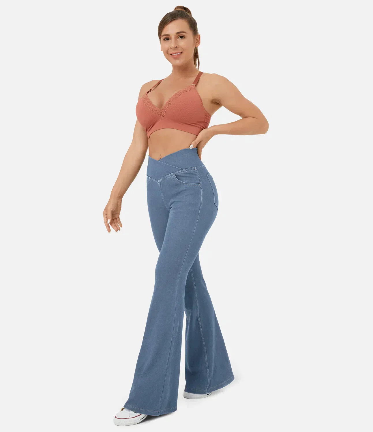 Blaue Schlagjeans mit hoher Taille - Emma