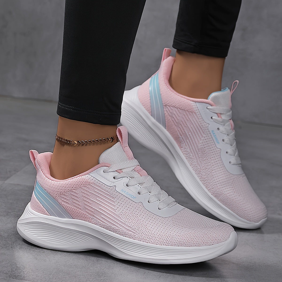 Weiße und Schwarze Sneaker - Nora
