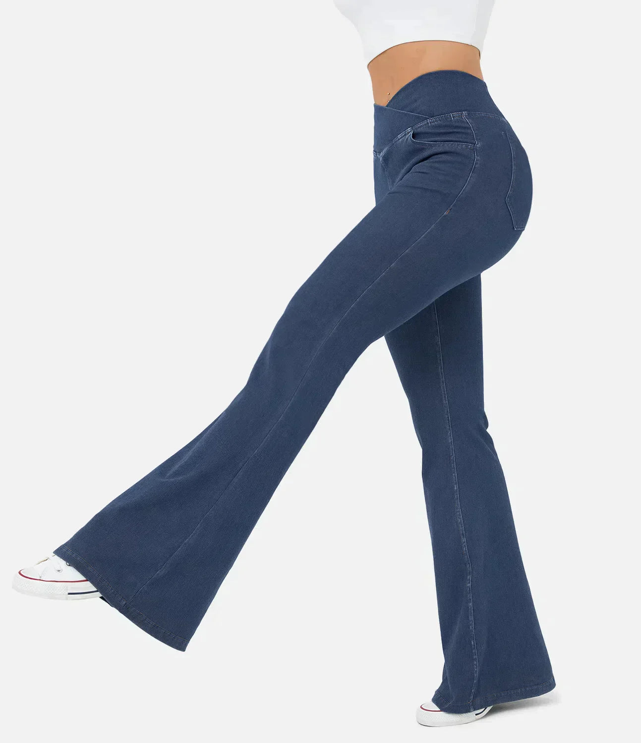 Blaue Schlagjeans mit hoher Taille - Emma