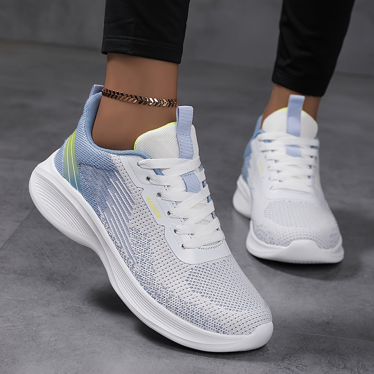 Weiße und Schwarze Sneaker - Nora