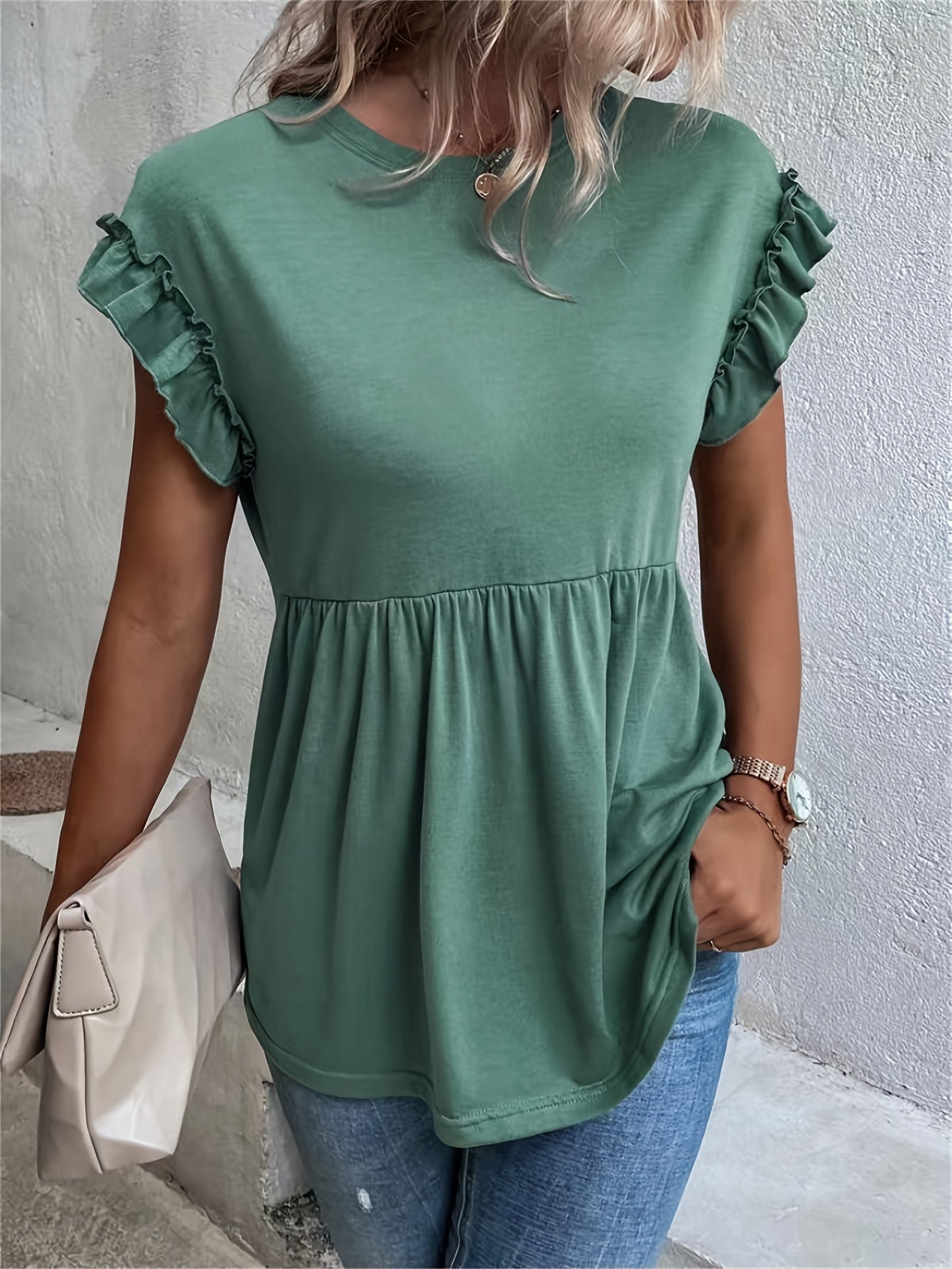 Olivgrünes T-Shirt mit Rüschen - Ella