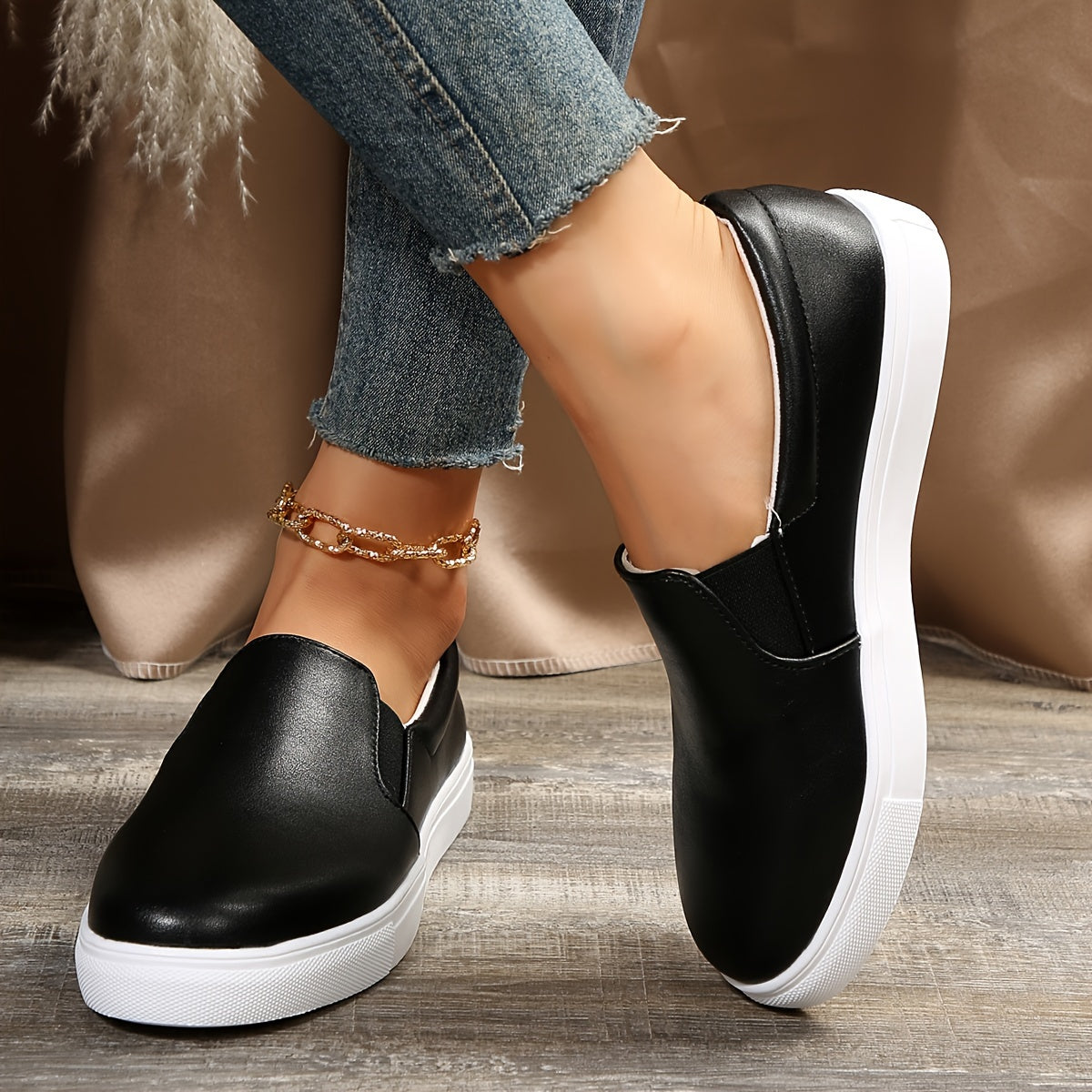 Schwarze Slip-On Loafer - Laura