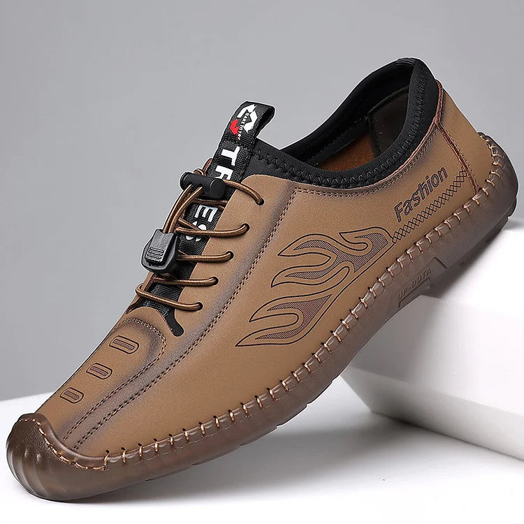 Braune Freizeitschuhe mit Schnürung – Felix