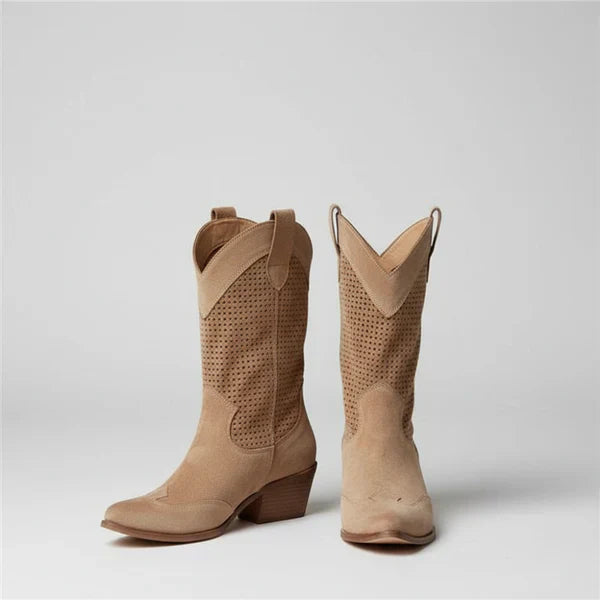 Damen-cowgirl-stiefeletten mit perforation und western-absatz – damen