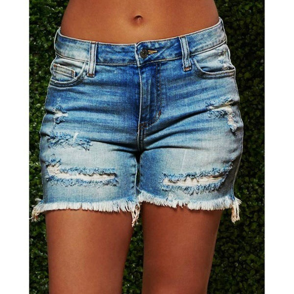Mae's zerissene Denim Shorts