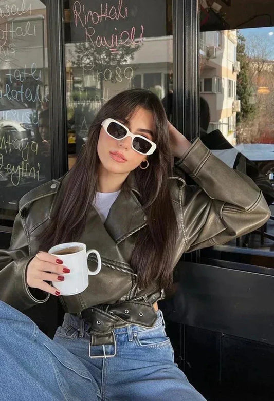 Lola – moderne kurze bikerjacke