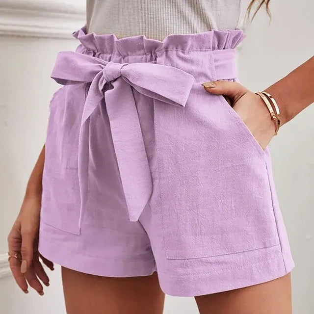 Lara - Himmelblaue Leinenshorts
