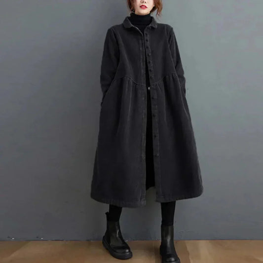 Langer vintage-wintermantel aus cord für damen