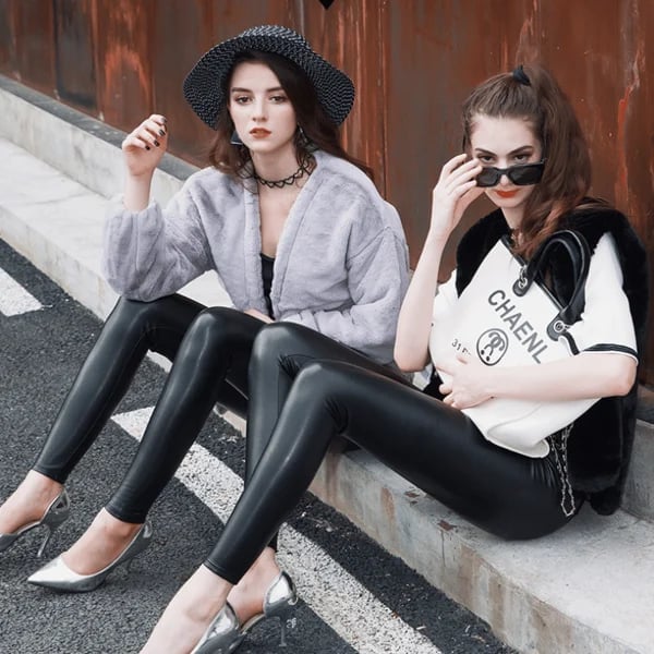 Schlankheits-Leggings mit 3D-Schnitt und goldenem Verhältnis