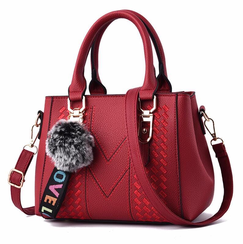Julia - Schwarze Handtasche mit Charme