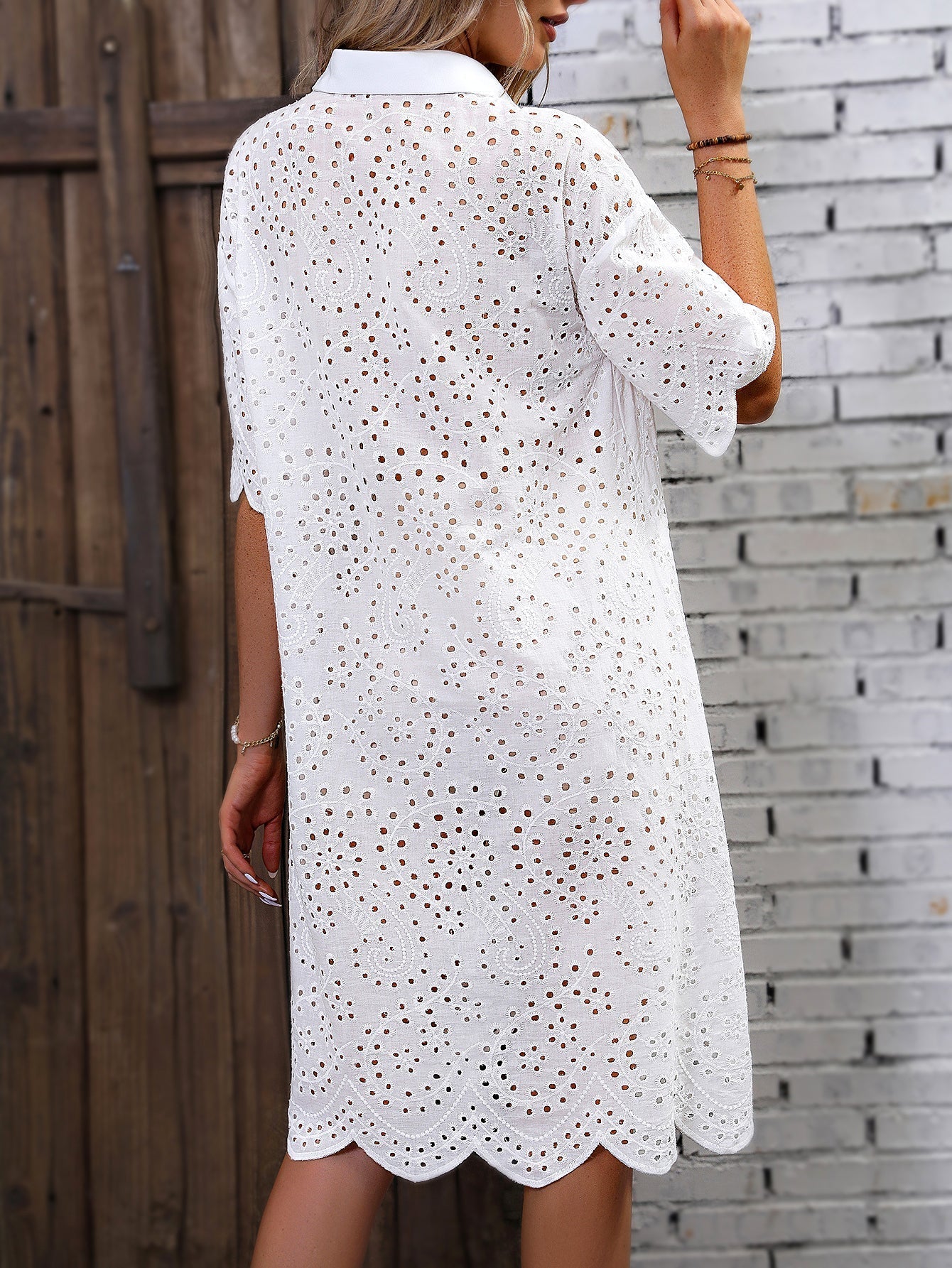 Sophia - Weißes Lochstickerei-Hemdkleid