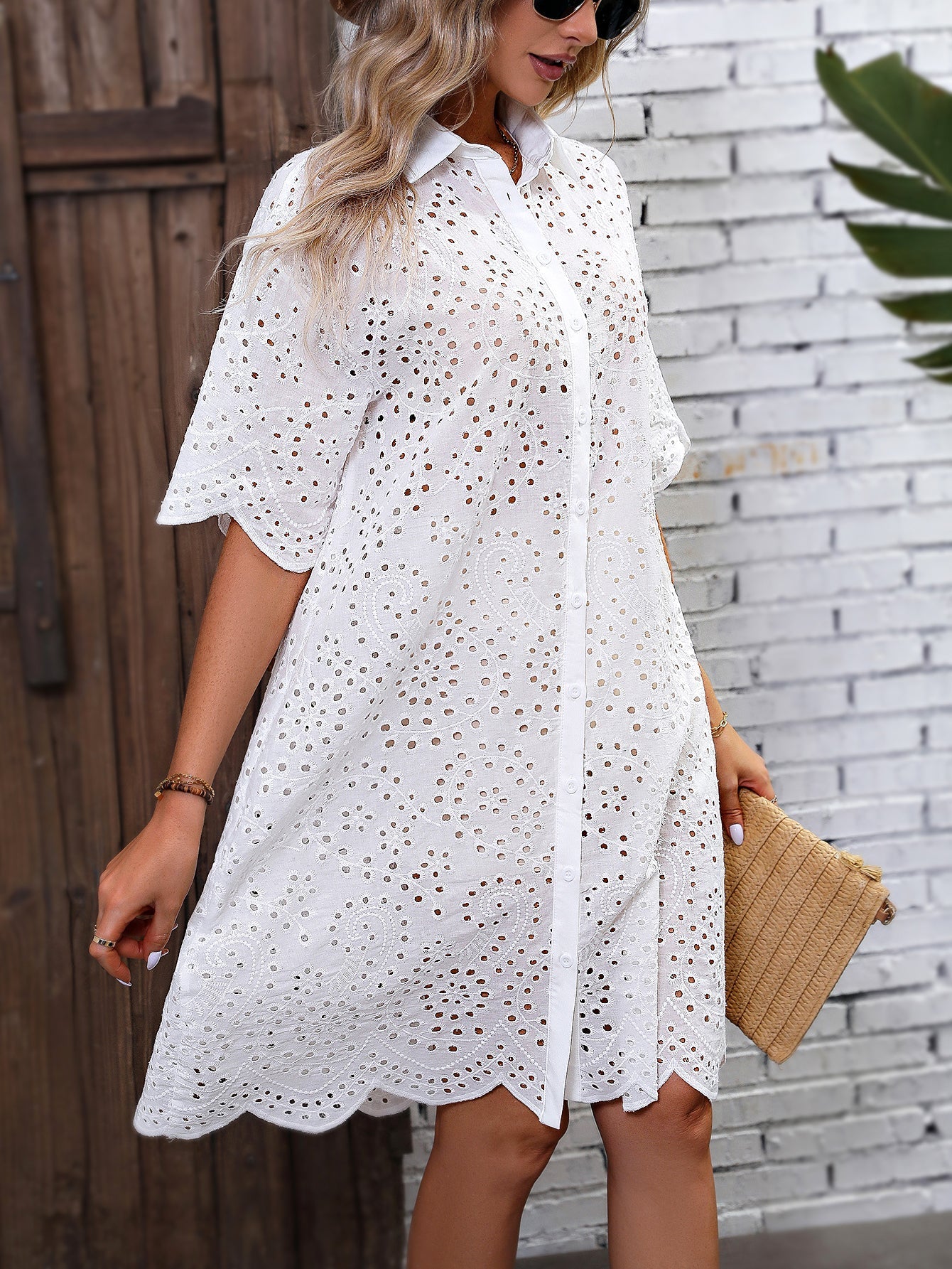 Sophia - Weißes Lochstickerei-Hemdkleid