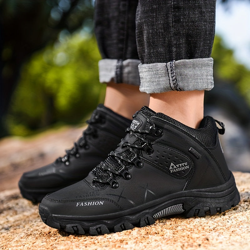 Liam - schwarzgelber trail-boot