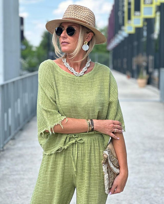 Aurora - Einfarbiges Halbarm-Zweiteiliges Set