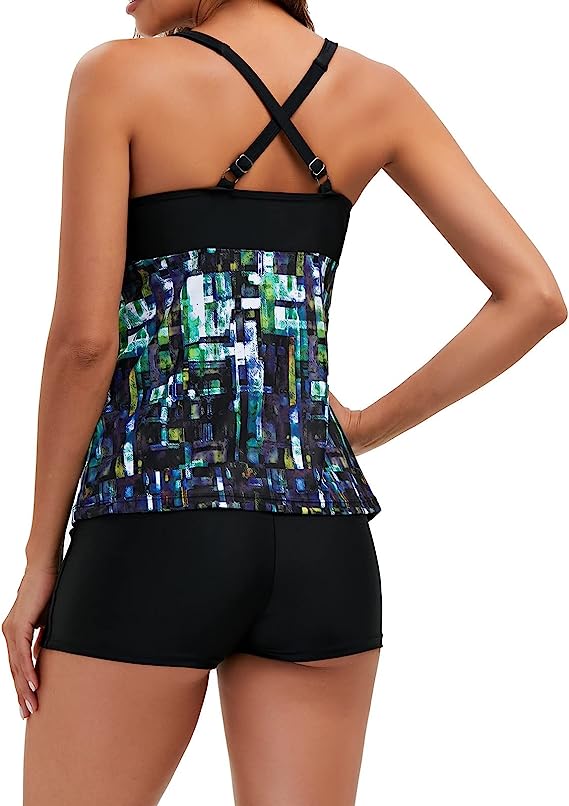 Tyra's Geo Chic Tankini-Set