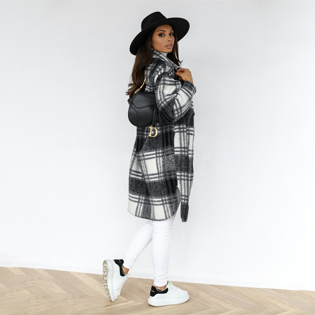 Stilvolle schicke karierte Jacke