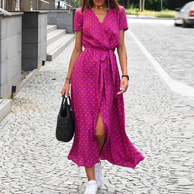 Maja's Geblümtes Kleid
