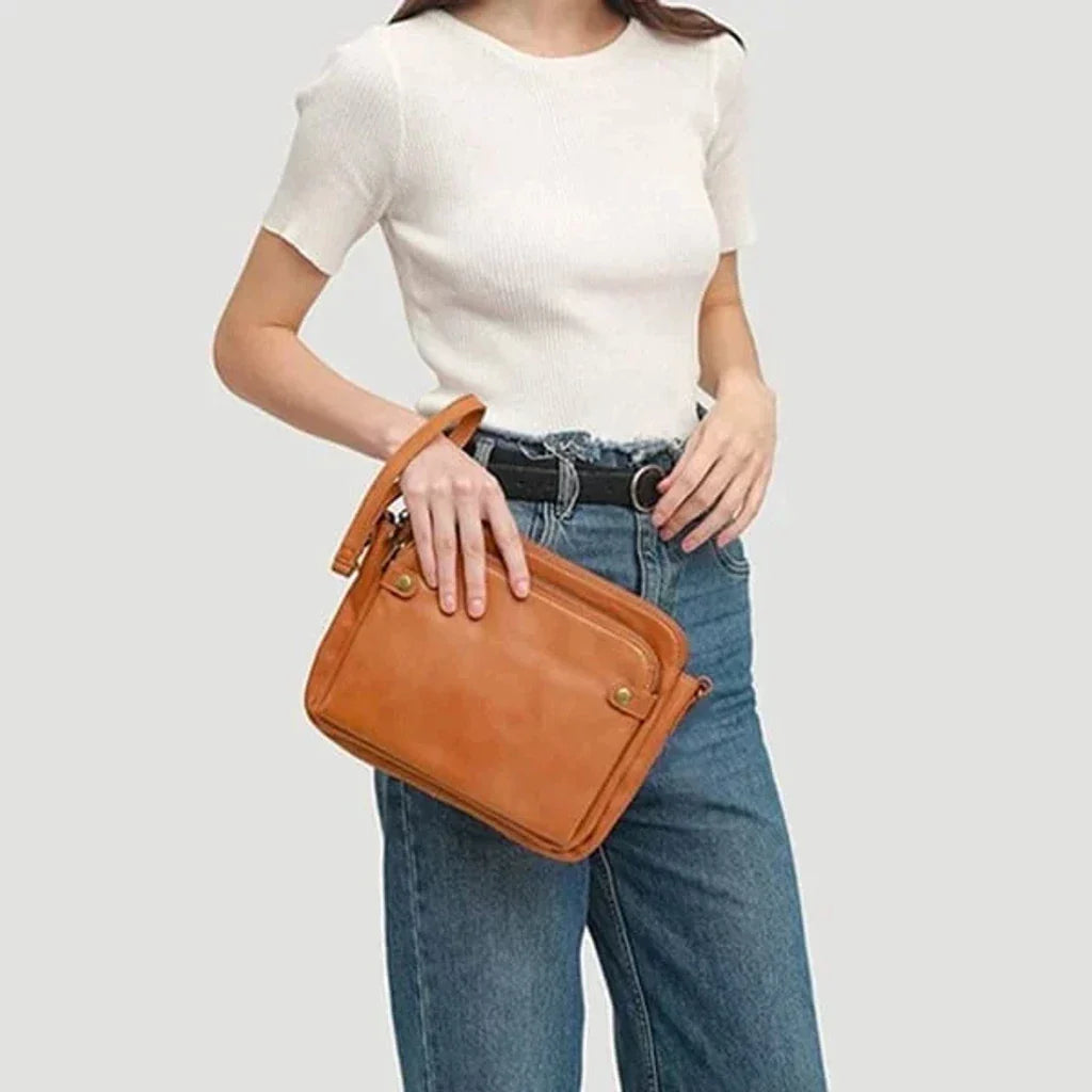 Tara's Multifunktionale Lederschultertasche & Clutch