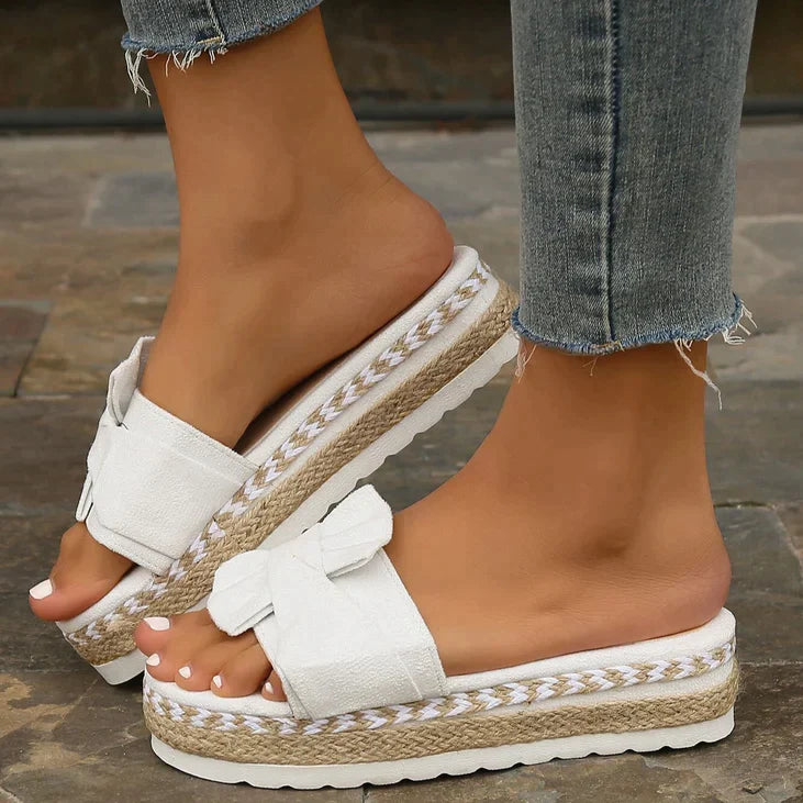 Alyce's Bow Tie OrthoSandalen