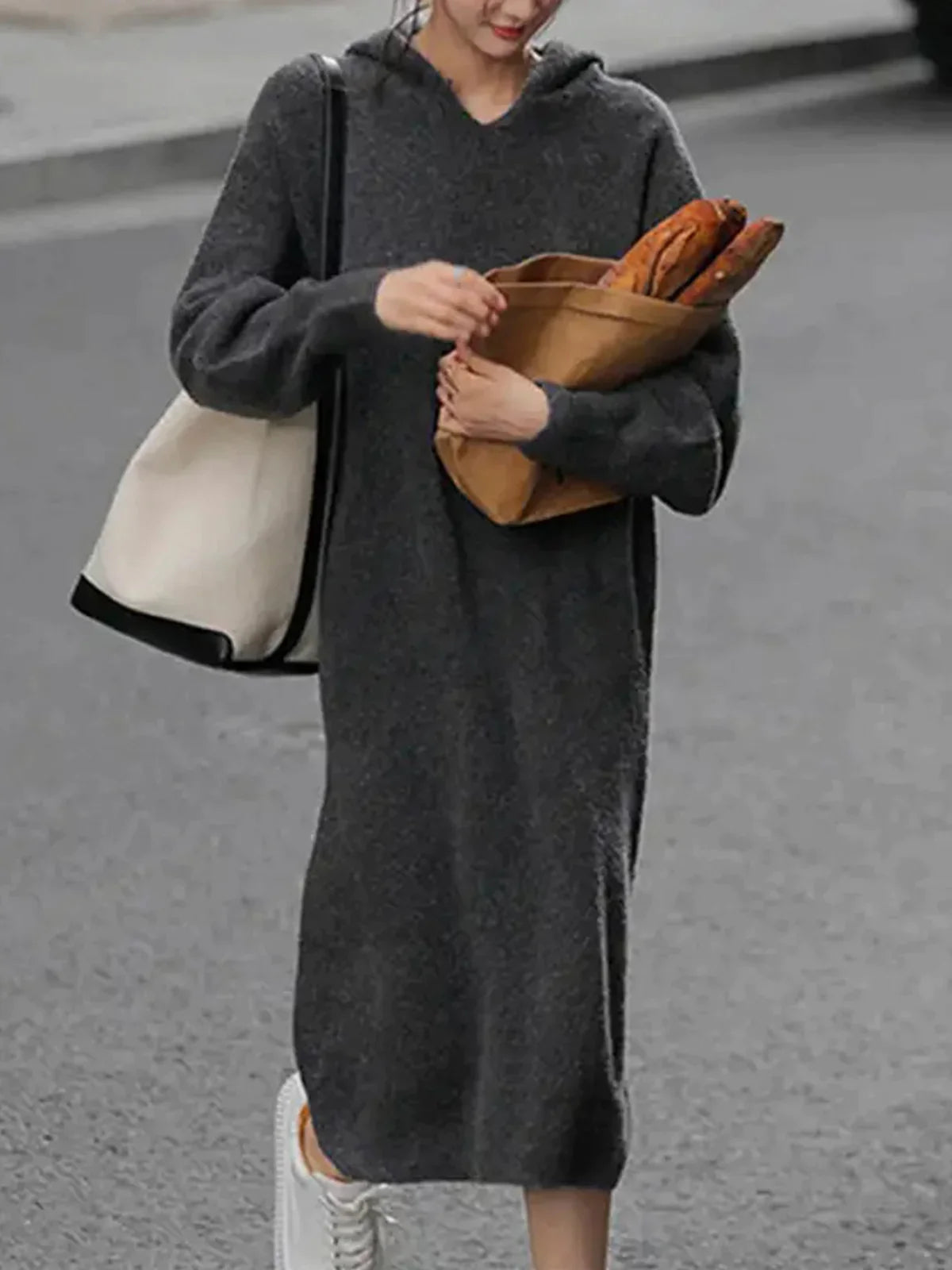 Heloise Woll-Kapuzen-Strick-Midi-Kleid