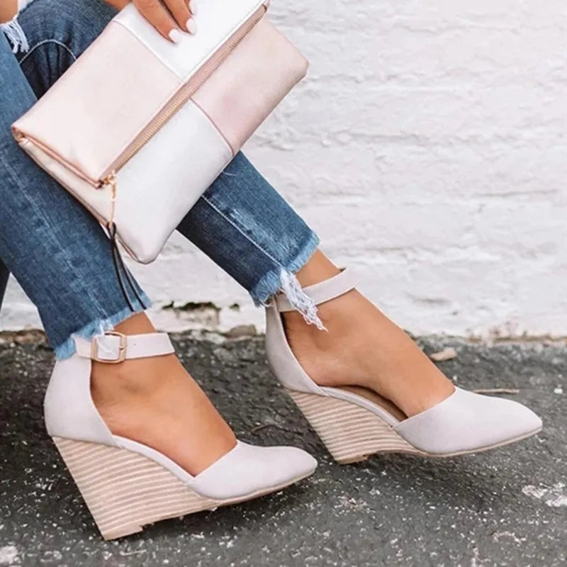 Clara - marineblaue damen-wedges