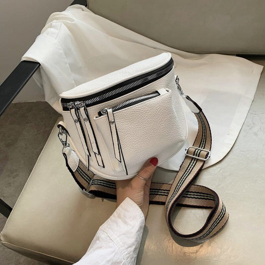 Maya - Weißer Crossbody-Beutel mit Zipper-Details