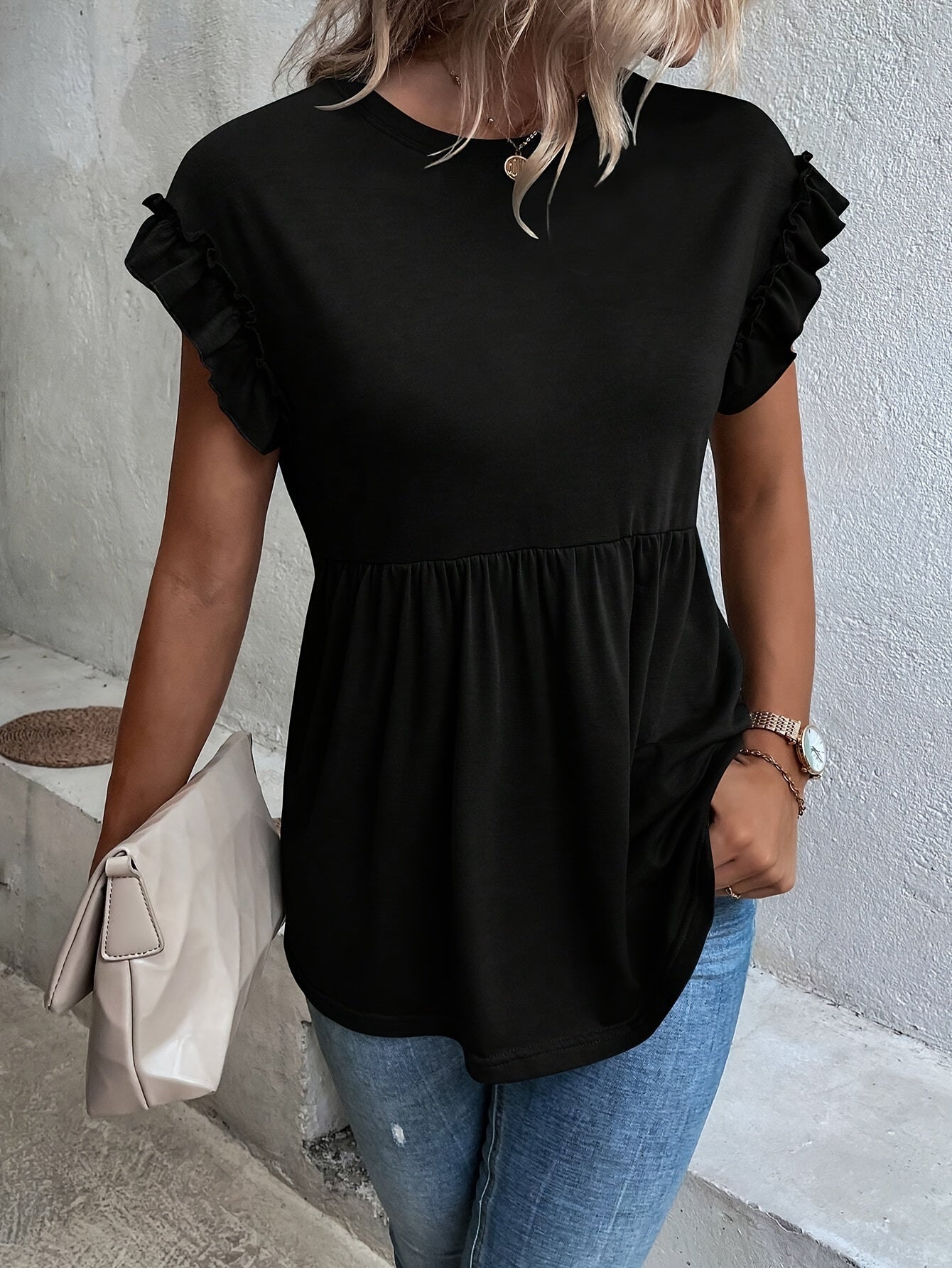 Olivgrünes T-Shirt mit Rüschen - Ella