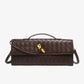 Schwarze Clutch mit Goldverschluss - Elina