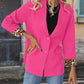 Einreihiger blazer mit leopardenmuster und kontrast