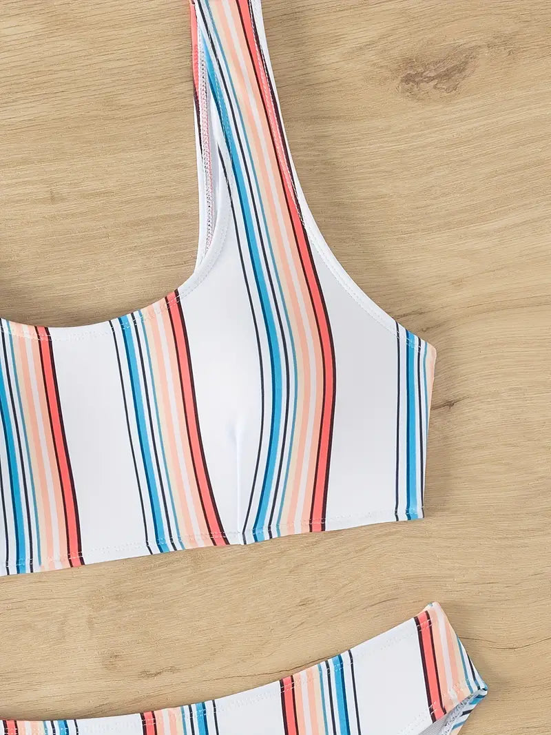 Livia - Gestreiftes Sport-Bikini-Set