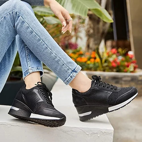 Stylische Komfort-Turnschuhe mit Atmungsaktivität und Metallic-Akzenten