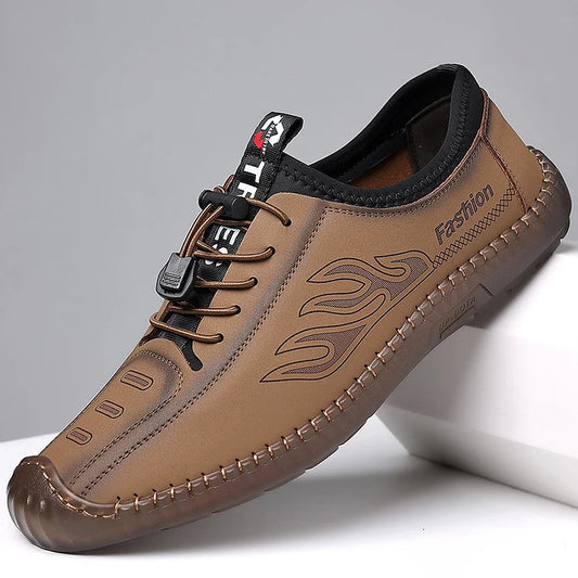 Braune Freizeitschuhe mit Schnürung – Felix