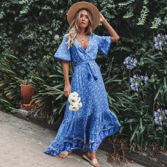 Geblümtes kleid im hippie-chic - Aerinne