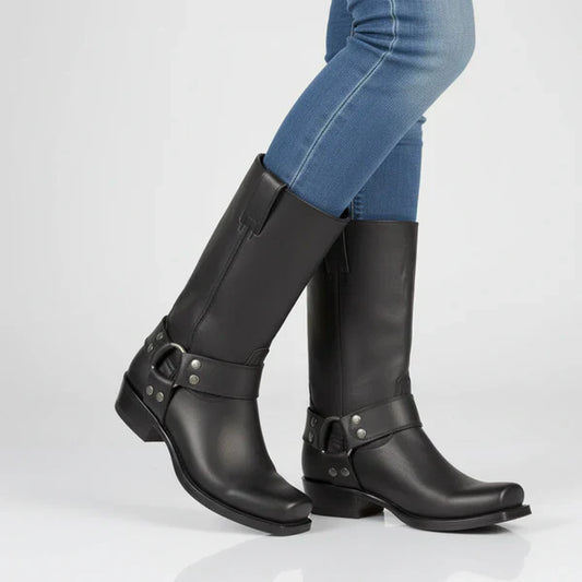 Damen-lederstiefeletten mit nieten, biker-absatz und riemen – damen