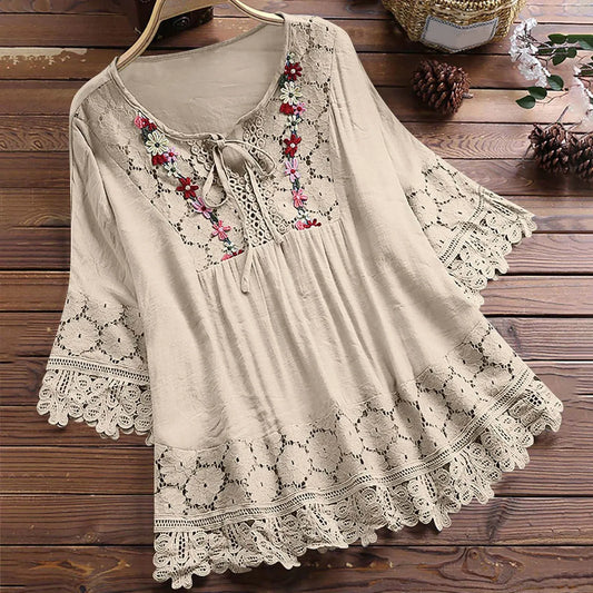 Beige Häkelbluse mit Stickerei - Camilla