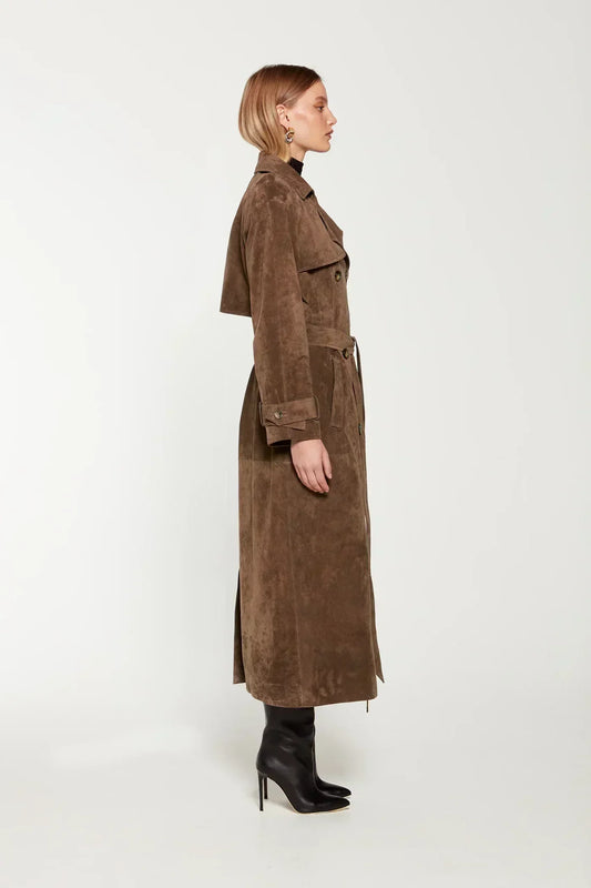Sibba suede trenchcoat für damen – weicher mantel mit gürtel