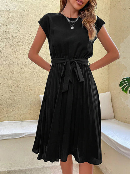 Elegantes - sommerkleid mit taillenband & fliebender a-linie