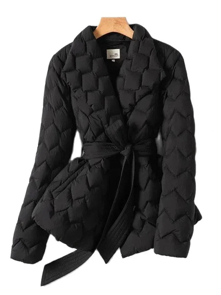 Elegante daunenjacke mit gürtel braun - Helena