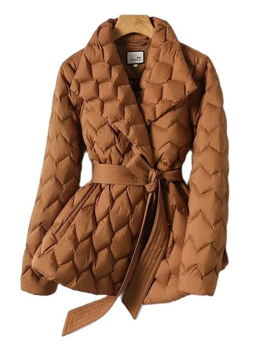 Elegante daunenjacke mit gürtel braun - Helena