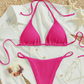 Zoey – blauer bikini mit hohem band und v-ausschnitt