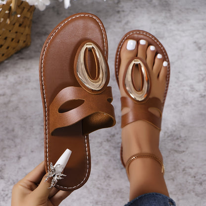 Braune Flip-Flops mit Schmuckdetail - Clara