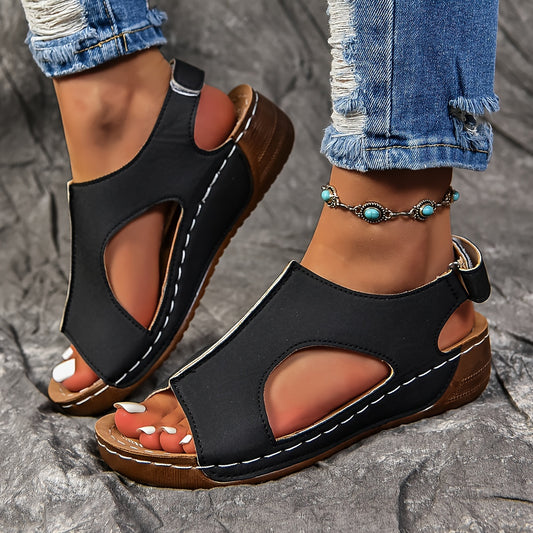 Weiße Sandalen mit Cutouts - Tessa