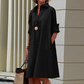 Modernes hemdblusenkleid mit umlegekragen und dreiviertelärmeln