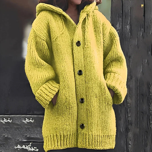 Jaqueline – gemütliche strickjacke mit kapuze und taschen
